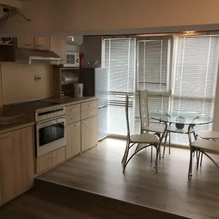 Stella Kabakum Apartment Warna